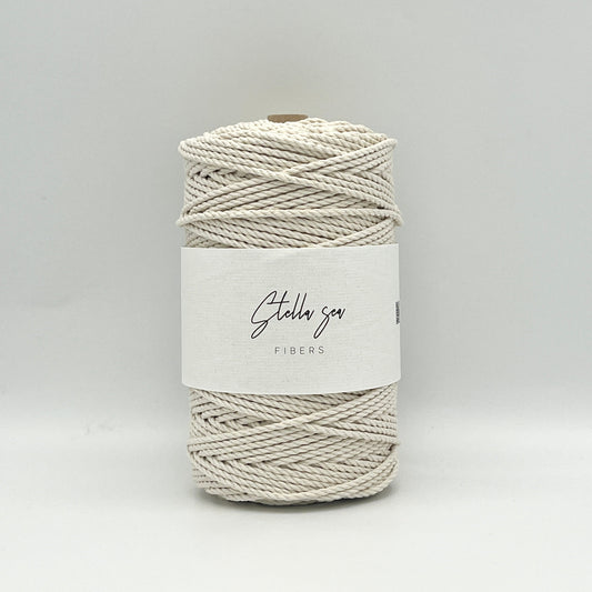 3本撚りリサイクルコットンロープ(3mm・生成り・500g/150m)