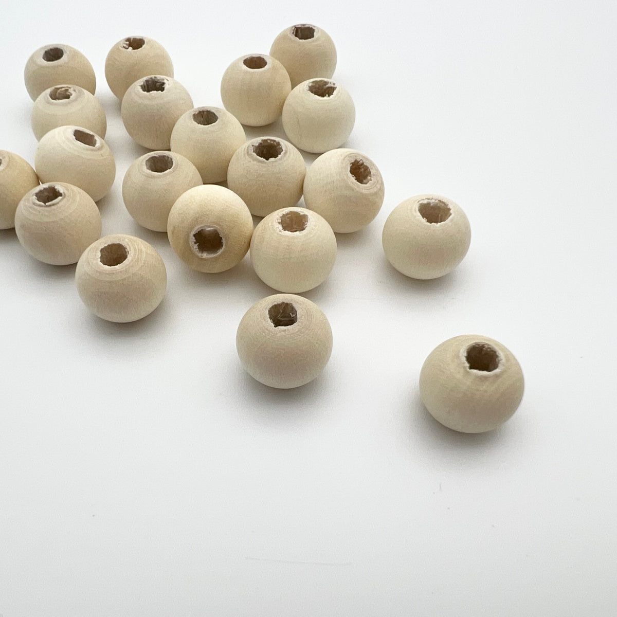 Original Wood Beads [12mm(hole diameter about 4.5mm) / 20pieces / Natural] made in Japan