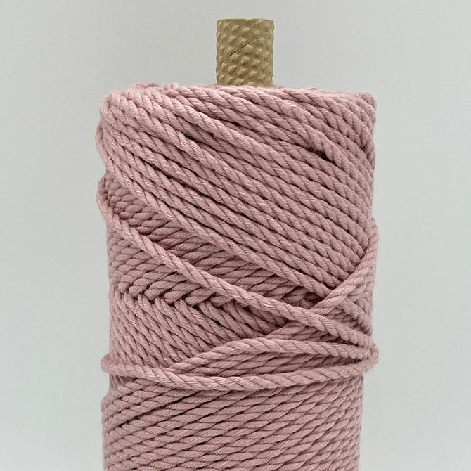 【数量限定】【予約販売】【6月下旬〜お届け予定】【全10色】3本撚りオーガニックコットンロープ（3mm・カラー・250g／約80m）